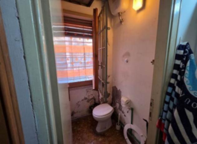 Immobile in asta di 42 m² con più di 5 locali in vendita a Roma - Foto 12