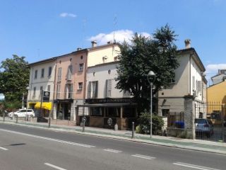 LUMINOSO BILOCALE VIA MANTOVA