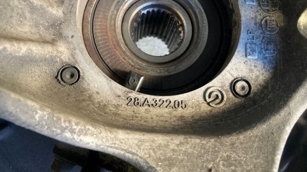 Fusello ruota anteriore SX Alfa Romeo Giulietta 2.0JTDM del 2013 (50514553) - Foto 4