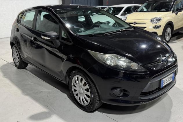 Ford Fiesta Diesel Neopatentati 5 posti - Foto 6