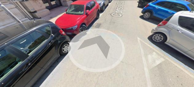 Immobile in asta di 2 m² con più di 5 locali in vendita a Bari - Foto 4
