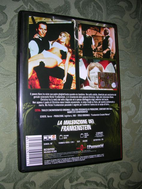LA MALEDIZIONE DEI FRANKENSTEIN - Foto 3