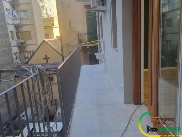 Via Lo Iacono affittasi bivani ristrutturato e totalmente arredato - Foto 9
