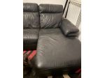 Divano in pelle poltrone & sofà