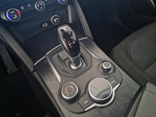 Alfa Romeo Stelvio 2020 - Foto 8