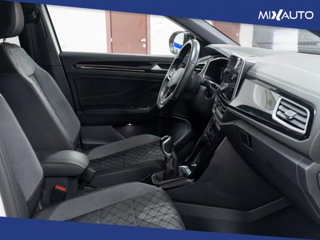 Volkswagen T-Roc 1.0 TSI R-Line 110CV - Foto 14