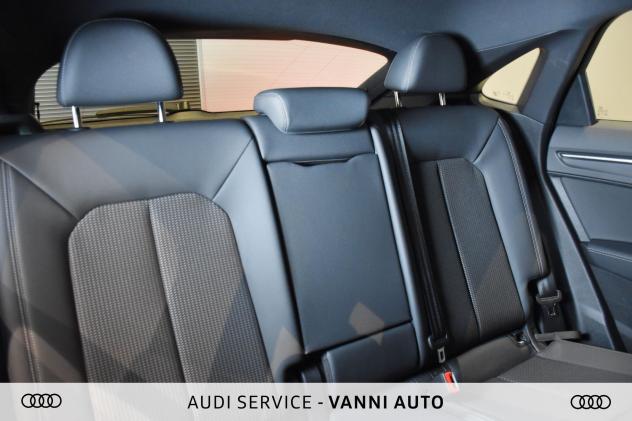 Audi Q3 SPB Sportback 35 TDI S tronic Identity Black - Foto 8