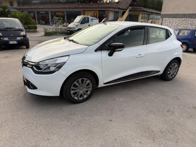 Renault Clio 1.2 75CV GPL 5 porte Costume National - Foto 5