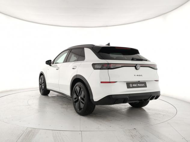 Volkswagen T-Roc 1.5 etsi R-Line 150cv dsg - Foto 3