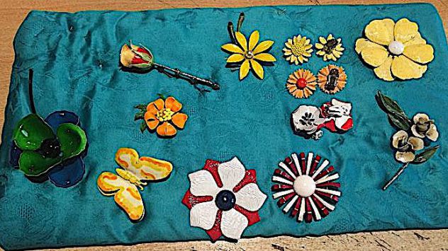 Spille vintage USA anni '70 Figli dei fiori