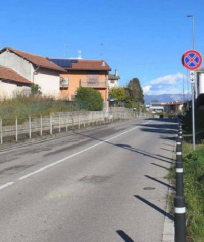 Immobile in asta di 345 m² in vendita a Vimercate