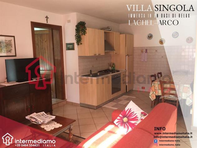 LAGHEL - VILLA INDIPENDENTE SU 2 LIVELLI - Foto 13