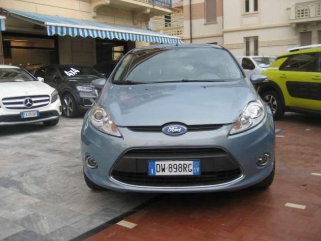FORD Fiesta 1.2 82 CV 5 PORTE TITANIUM rif. 23976448 - Foto 2