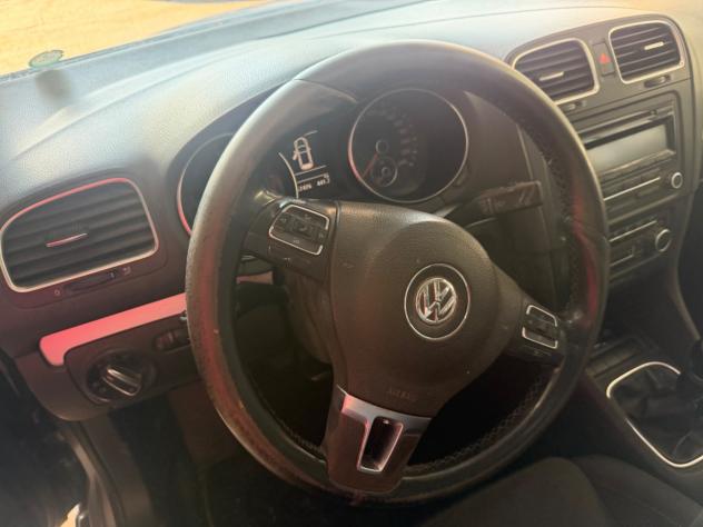 Volkswagen Golf 1.6 TDI DPF 5p. Comfortline - Foto 8