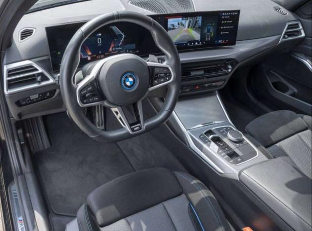 BMW 330 e Touring xdrive M Sport Pro rif. 24178810 - Foto 7