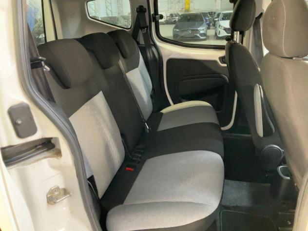 Fiat Qubo 1.4 8V 77 CV Lounge Unico Proprietario - Foto 7