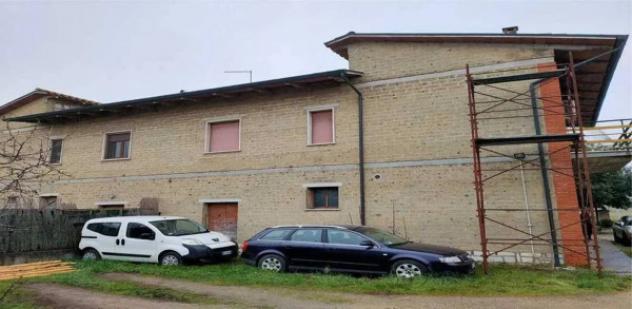 Immobile in asta di 195 m² con più di 5 locali e box auto in vendita a Torrita di Siena - Foto 4