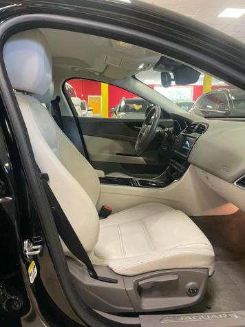 JAGUAR XE 2.0 D 180 CV aut. *NAVI/XENO/PELLE/PDC rif. 23925921 - Foto 10