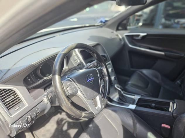 Volvo XC60 2.0 d4 Volvo Ocean Race 181cv geartronic - Foto 9