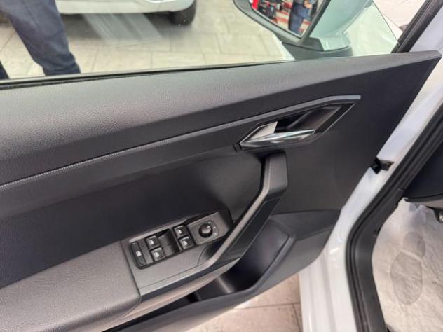 SEAT Ibiza 1.6 TDI 80 CV 5 porte XCELLENCE rif. 23776576 - Foto 10
