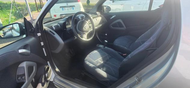 SMART fortwo 2ª serie fortwo 1000 52 kW MHD coupé passion - Foto 4