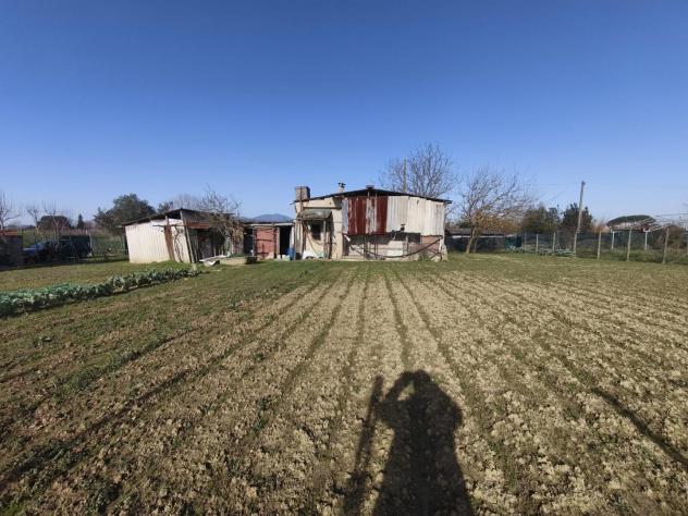 Annesso agricolo in vendita a Pontedera 1200 mq Rif: 1395667