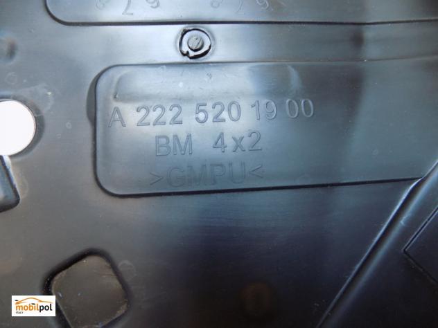 Mercedes W222 Cover, in basso a sinistra, triangolo - 11245 - Foto 5