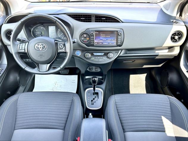 Toyota Yaris Hybrid 1.5 Hybrid Active - Foto 9