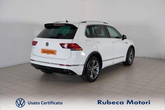 Volkswagen Tiguan 1.6 TDI Sport R-Line 115CV - Foto 5