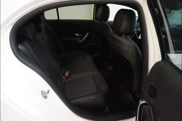 Mercedes-Benz Classe A (W177) - A 180 Automatic Sport - Foto 9