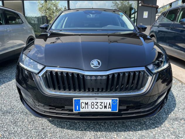 Skoda Octavia 2.0 TDI EVO SCR DSG Wagon 03/2023 KM 83430 - Foto 2