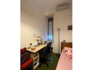 Camera Parioli Via Vittorio Locchi 8 (Ad. LUISS) 600 €