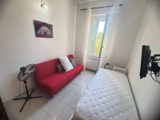 PIGNETO ARREDATO E RISTRUTTURATO