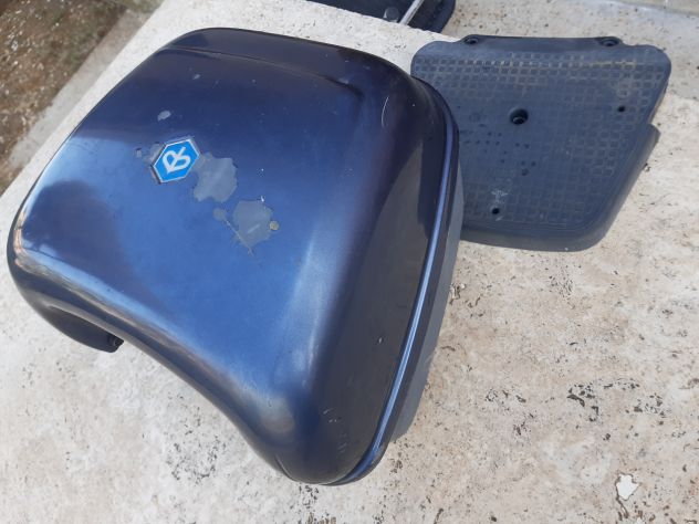 BAULETTO ORIGINALE PIAGGIO FREE 1996 CON SUPPORTO E VITI FISSAGGIO