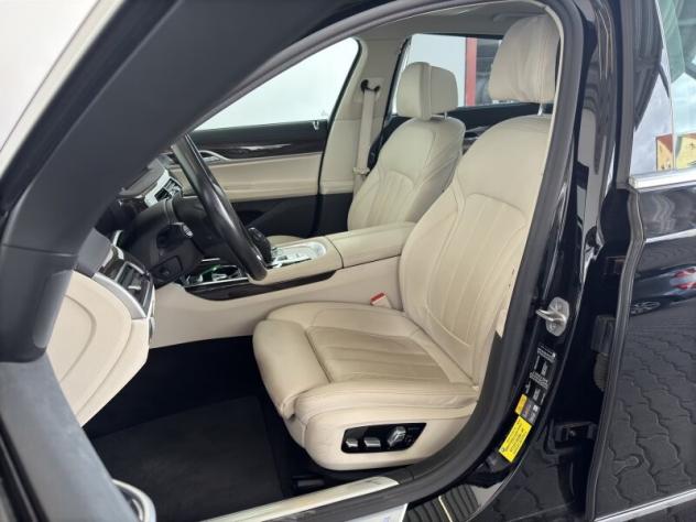 BMW Serie 7 (G11/12) 745Le xDrive - Foto 8