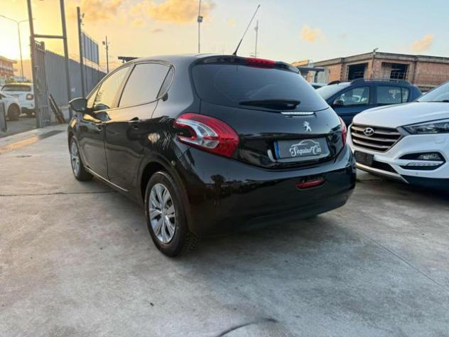PEUGEOT 208 1.4 8V HDi 68CV 5p. Allure rif. 23373886 - Foto 3
