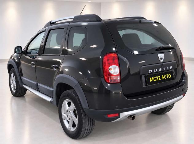 Dacia Duster Ok neopatentati unico proprietario 12 mesi garanzi - Foto 3