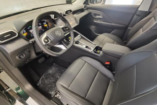 MG ZS 1.5 Hybrid+ Luxury rif. 23667313 - Foto 9