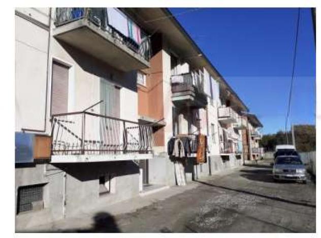 170/2025 U VA - Trilocale in asta a Angera