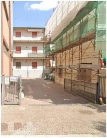 Immobile in asta di 91 m², box auto in vendita a Carimate - Foto 3