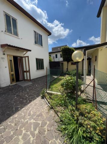 Villa di 113 m² con 4 locali e box auto in vendita a Padova - Foto 2