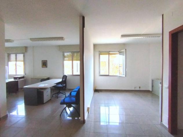 Immobile di 90 m² con 3 locali in affitto a Carpi - Foto 2