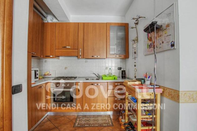 Appartamento di 59 m² con 1 locale e box auto in vendita a Gazzada Schianno - Foto 8