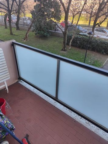 Offro stanza camera singola molto grande a ragazza vicino MM Inganni Bisceglie - Foto 6