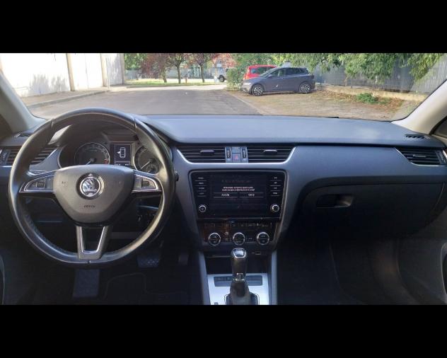 Škoda Octavia 3ª serie 2.0 TDI SCR 150 CV DSG Wagon Executive - Foto 8