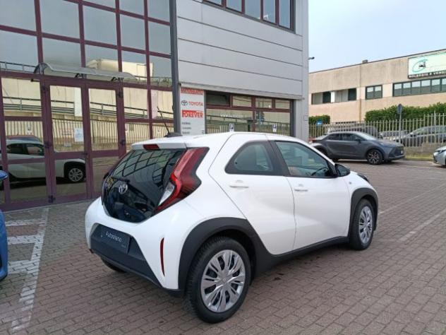 TOYOTA Aygo X 1.0 VVT-i 72 CV 5 porte Active S-CVT rif. 24162808 - Foto 5
