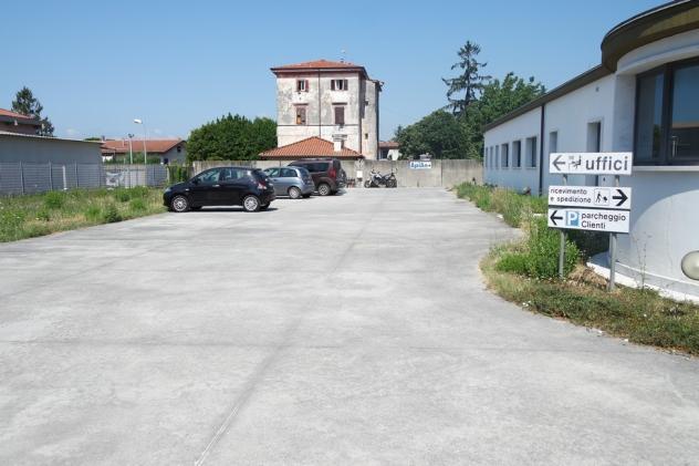 Capannone commerciale in vendita a Avenza - Carrara 800 mq Rif: 1123071 - Foto 3