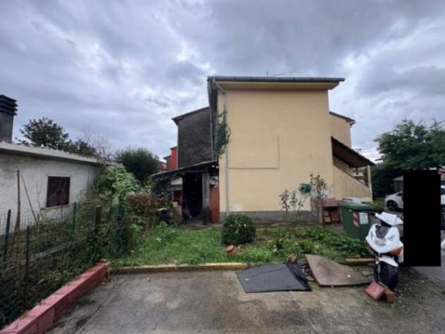 Immobile in asta di 195 m² in vendita a Porcari - Foto 2