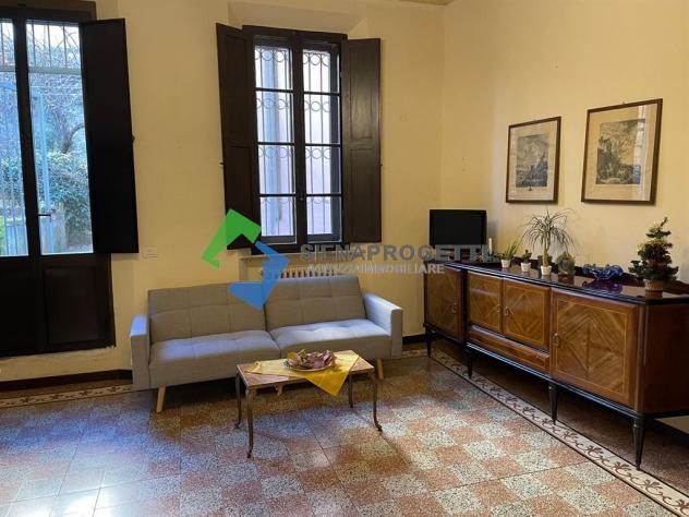 Un Gioiello Segreto nel Cuore di Siena, Centro storico con giardino privato e tre posti auto. - Foto 15