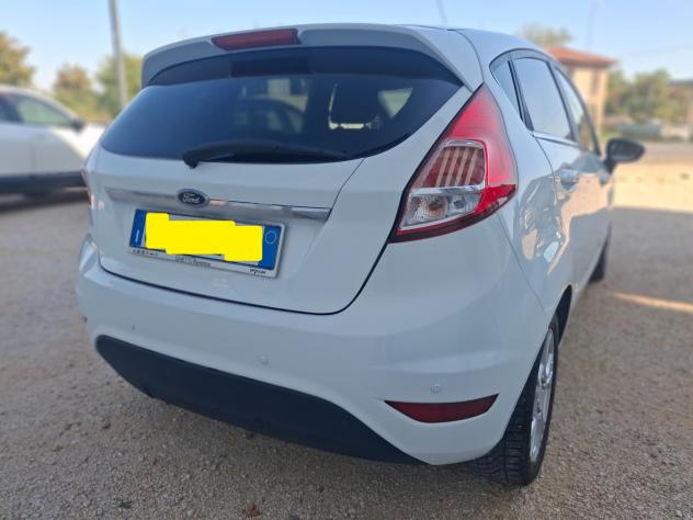 Ford Fiesta 1.5 TDCi 75CV 5 porte Titanium - Foto 10
